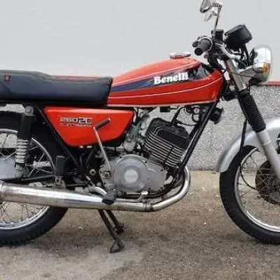 Benelli 250 - 2T